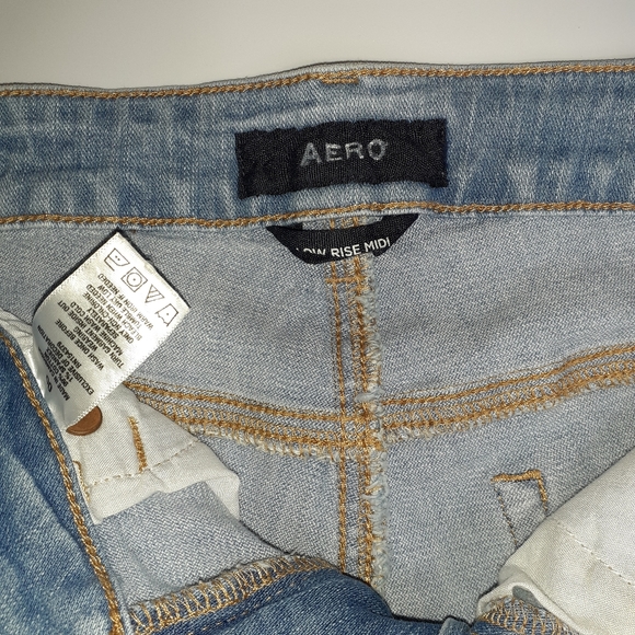 Aero Distressed Denim Shorts - Picture 7 of 15
